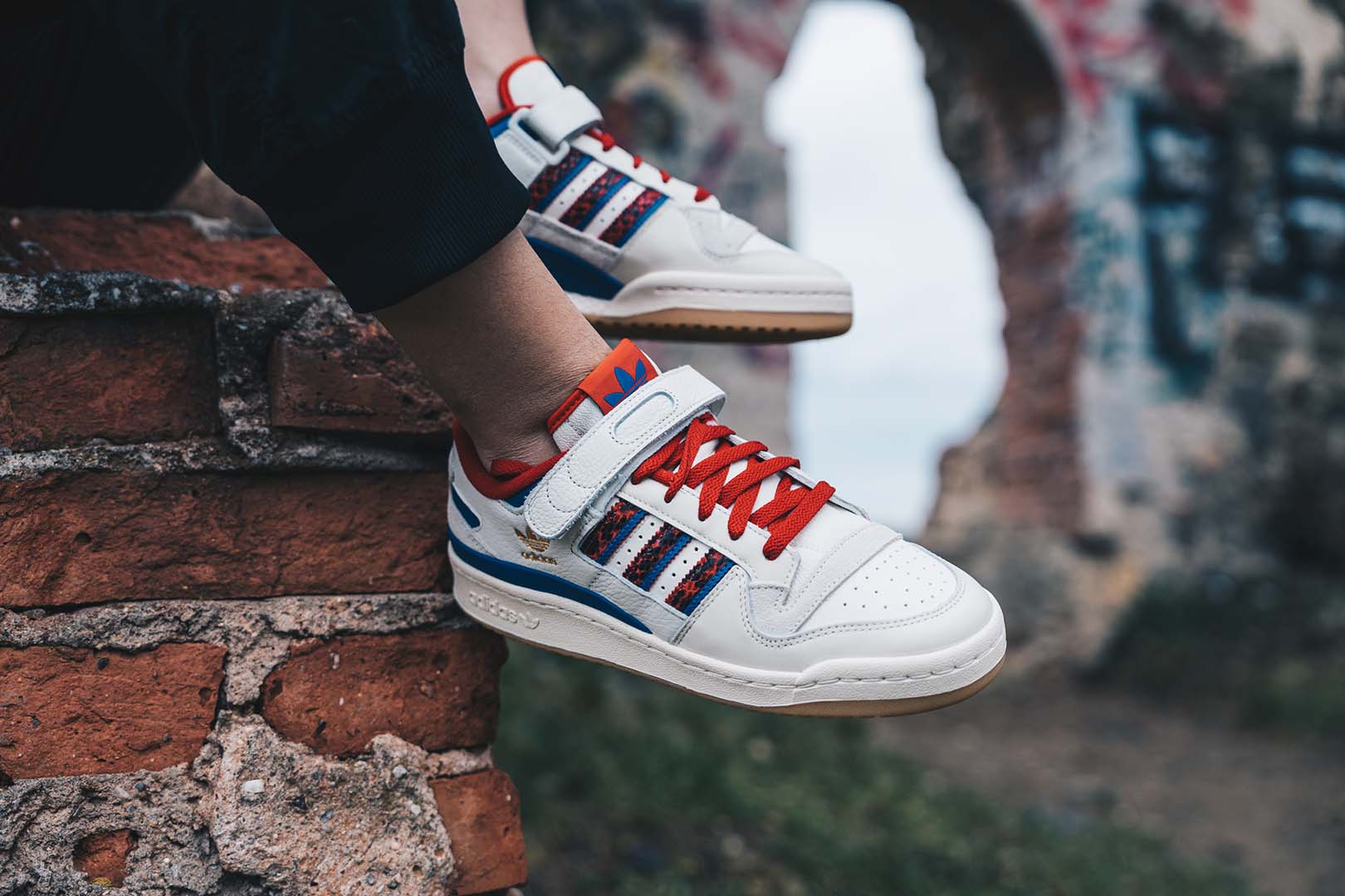 Adidas 84 Forum Low