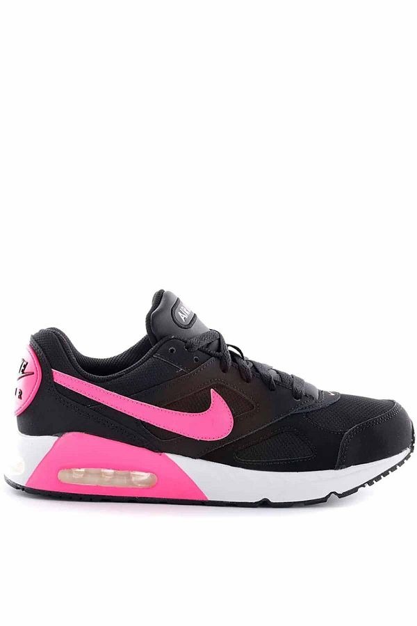 Nike Air Max Ivo
