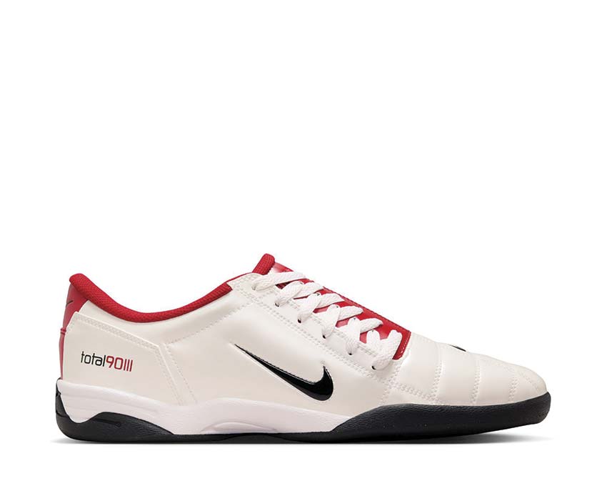 Nike Total 90 III