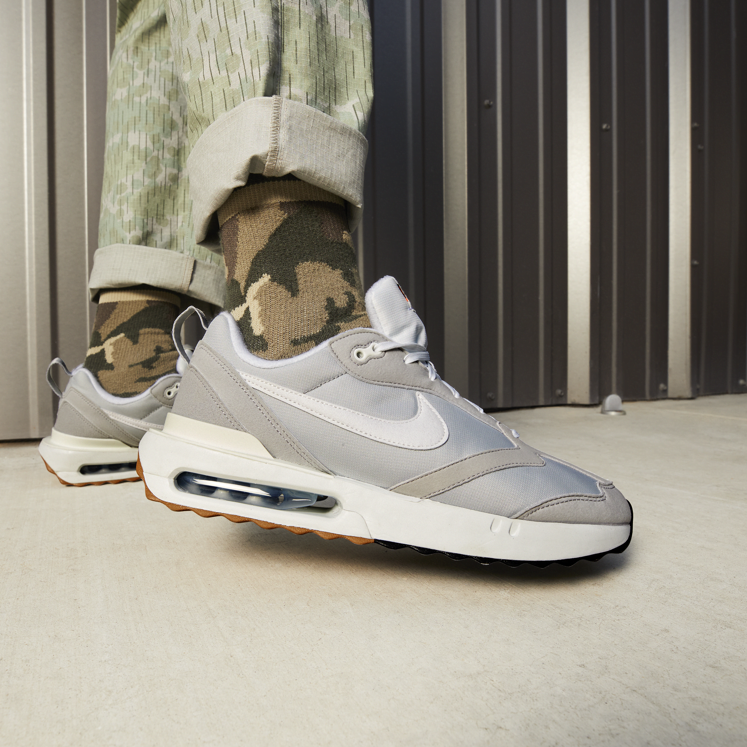 Nike Air Max Dawn "Grey Fog"